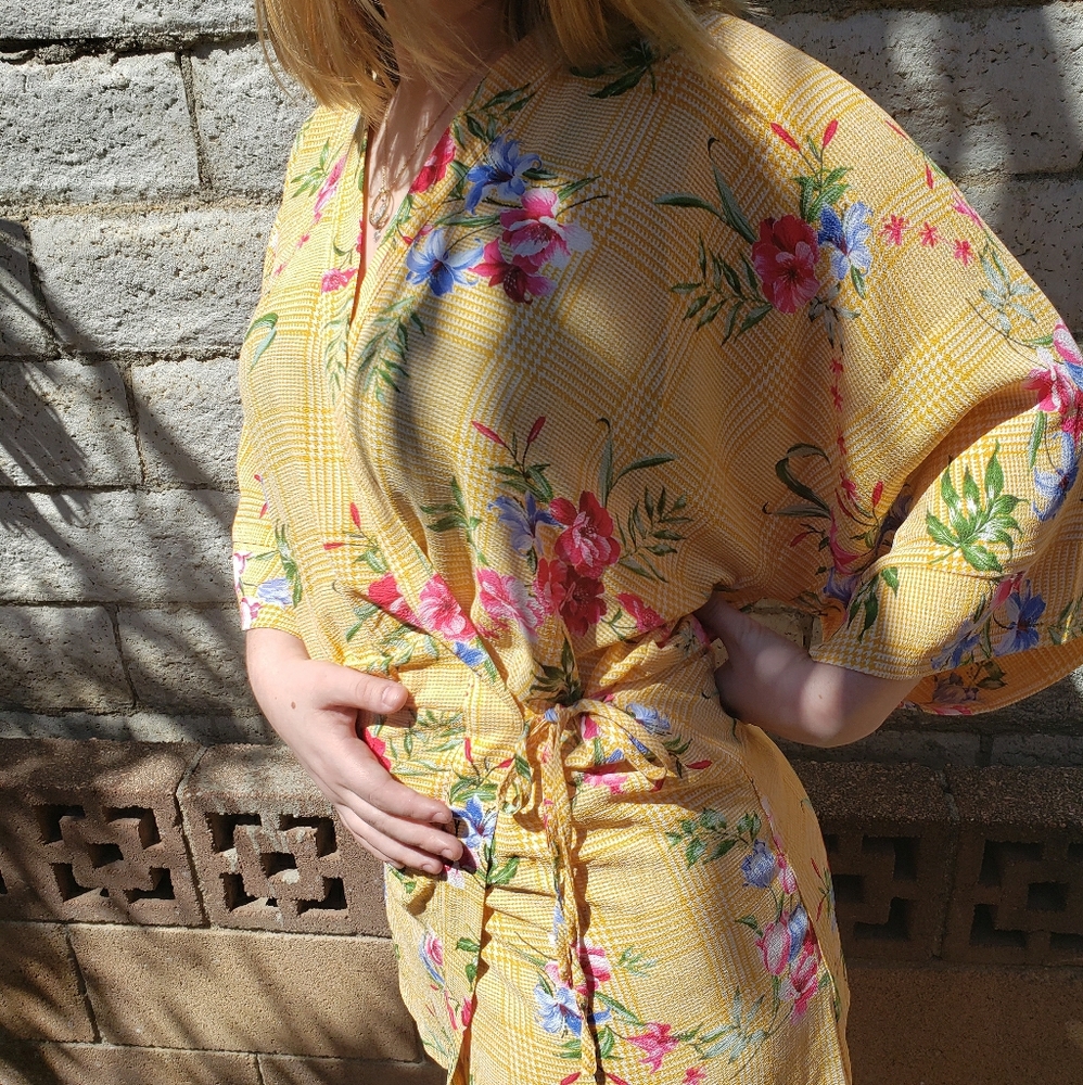 Forever 21 robe/ mini kimono